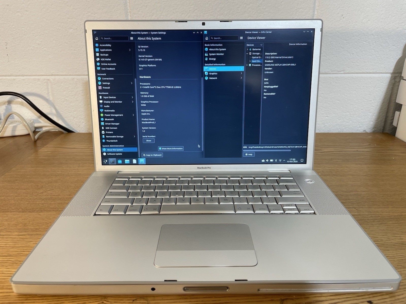 [Kubuntu] 2007 Apple MacBook Pro 15″  – 2.2GHz Core 2 Duo – 2GB RAM – 120GB SSD