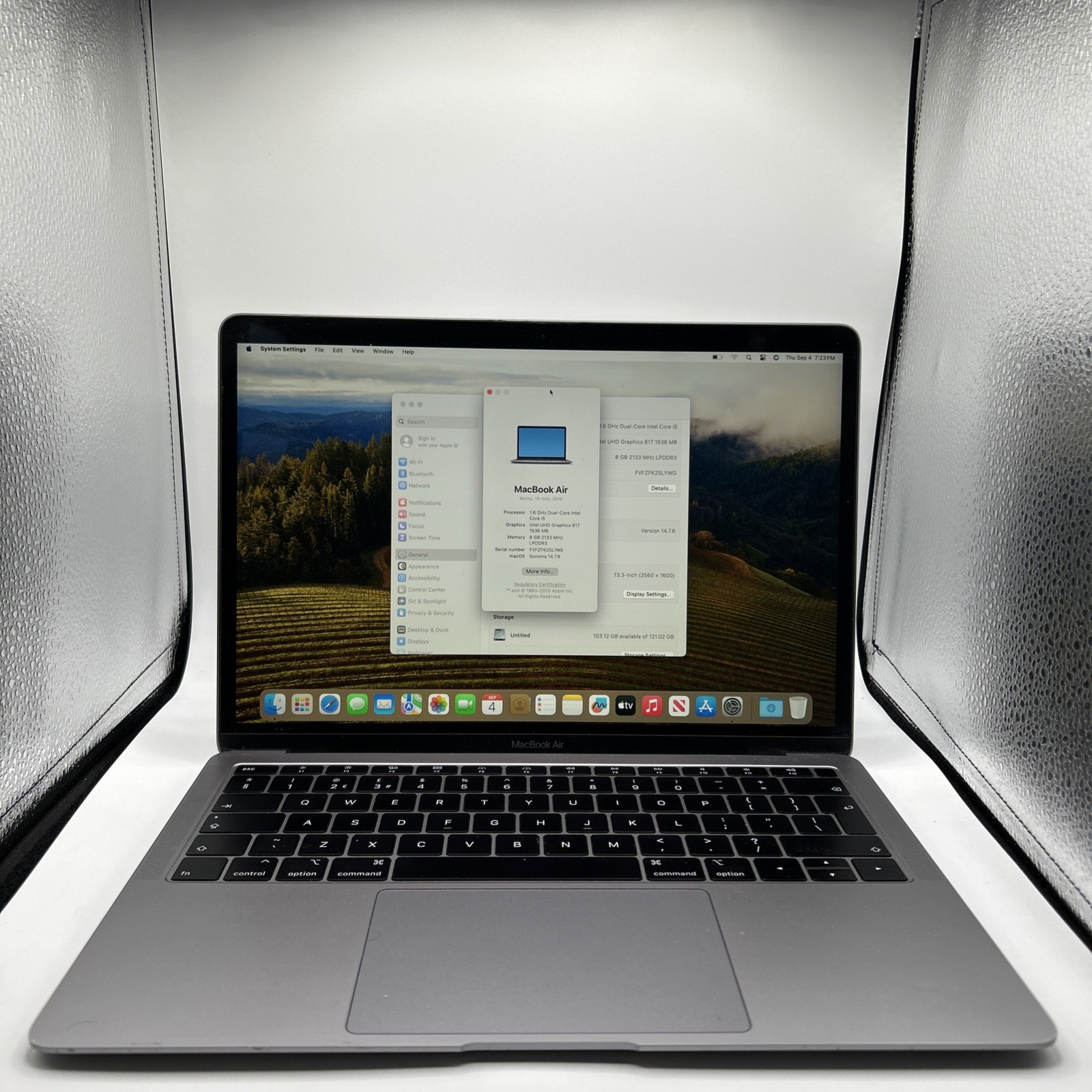 Apple MacBook Air 13.3” 2019 – i5 1.6GHz, 8GB RAM, 128GB SSD – Euro Keyboard