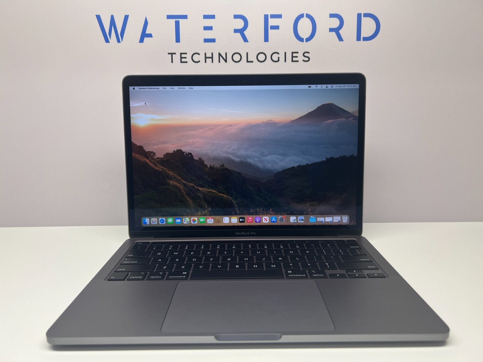 2020+ Apple MacBook Pro 13″ – Core i5 2.0GHz (VENTURA) 16GB 512GB SSD