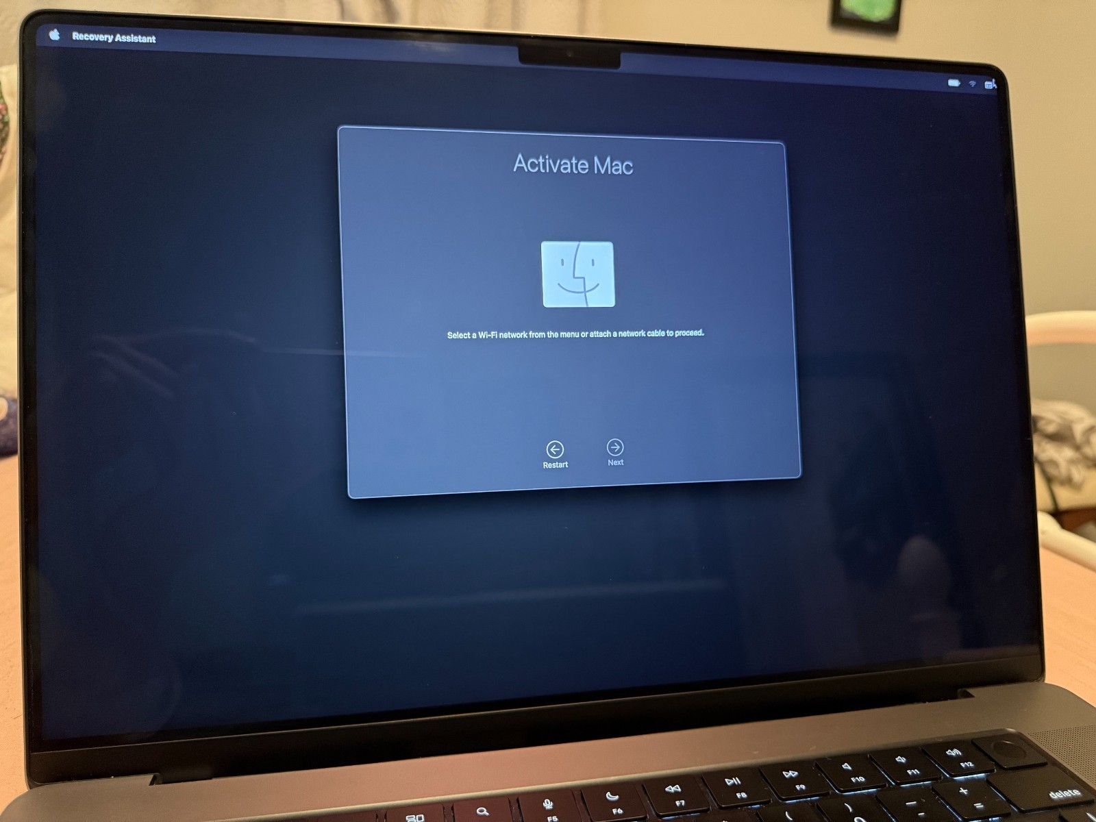 2021 Apple MacBook Pro A2485 16 M1 Pro 16GB RAM 512GB SSD