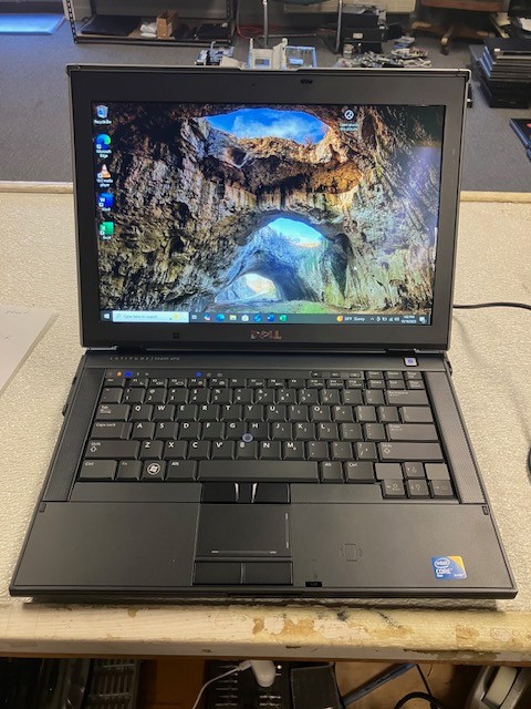 💻 Dell Latitude E6400 ATG Laptop | 14″ Semi-Rugged | Intel Core 2 Duo P8700 2.5