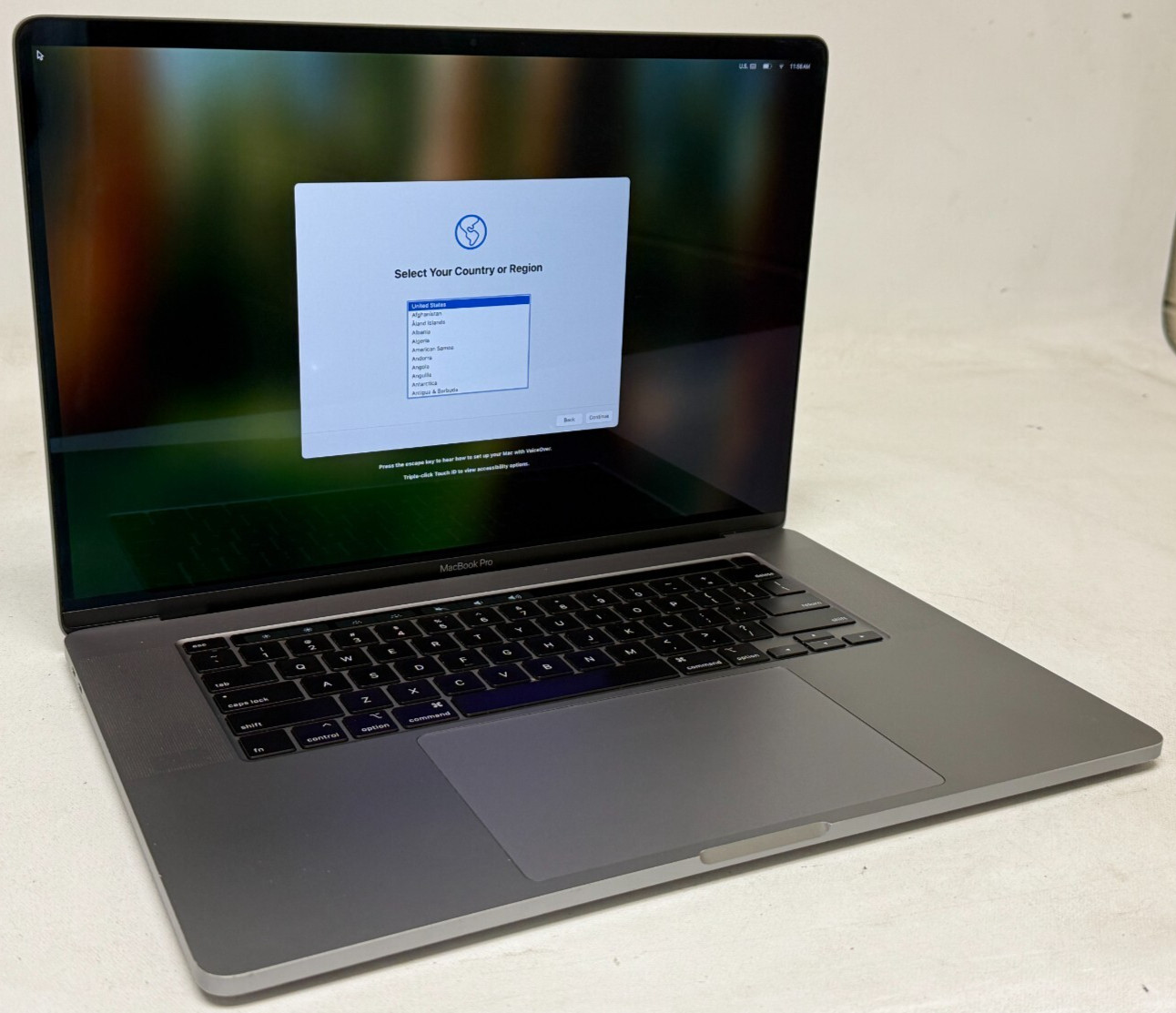 Apple MacBook Pro 2019 16″ (i7-9750H 2.60GHz – 16GB RAM – 512GB SSD – MVVL2LL/A)