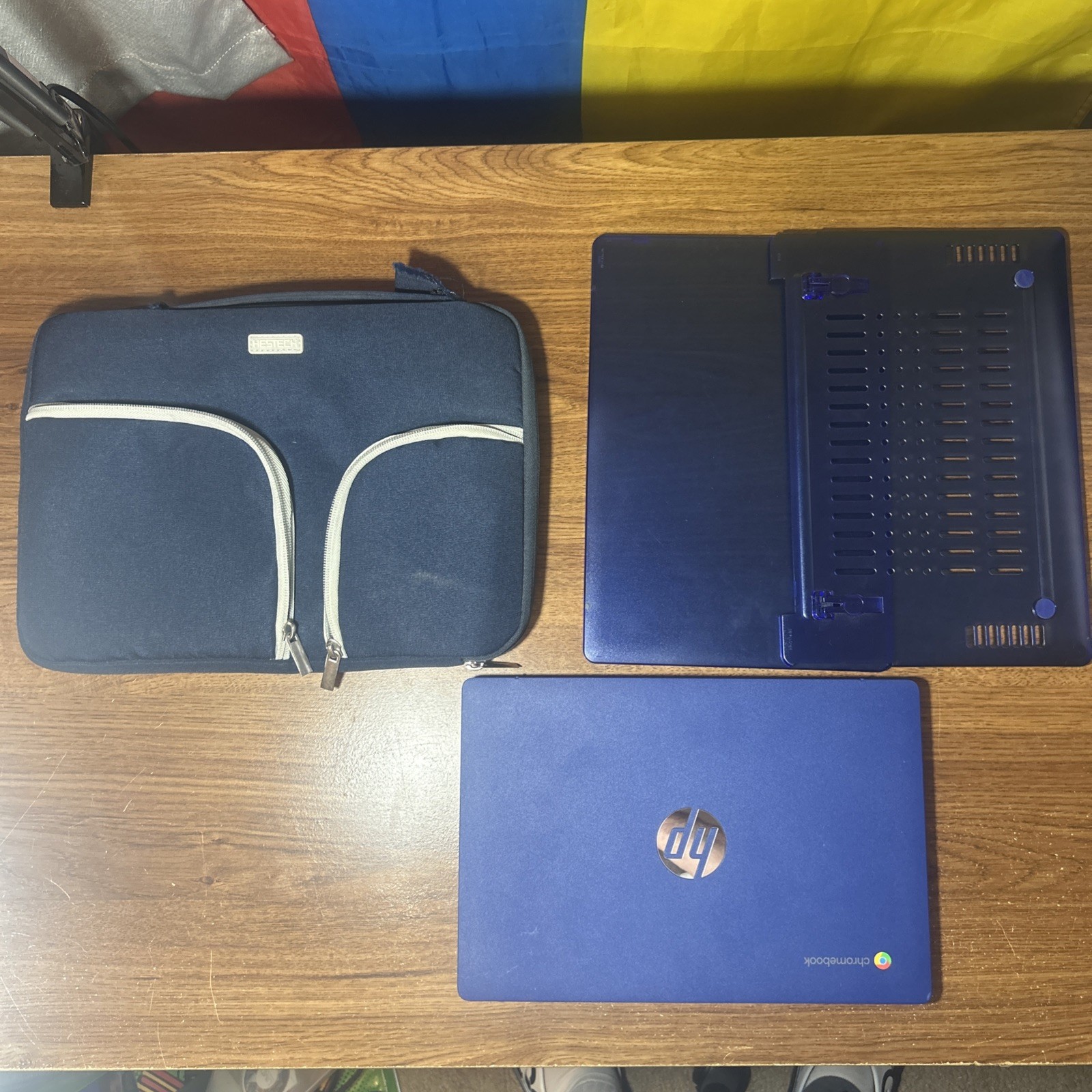 HP Chromebook (Model 11a-na0060nr) 11.6 Screen Chrome OS With Protecting Case