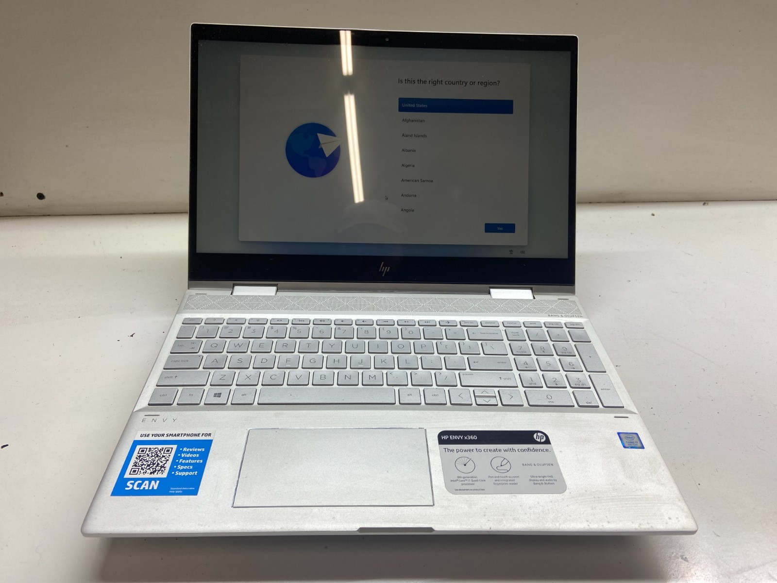 HP Envy 15M-CN0012DX Intel Core i7-8550u 1.8GHz 12GB 256GB SSD