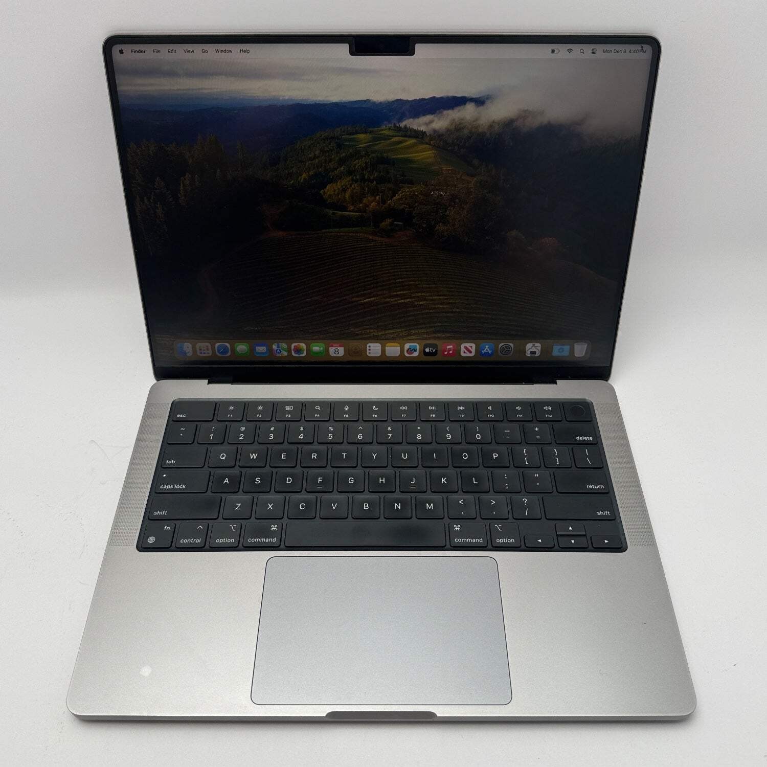 2021 Apple MacBook Pro 14″ M1 Pro 14 Core 3.2GHz 16GB RAM 512GB SSD A2442