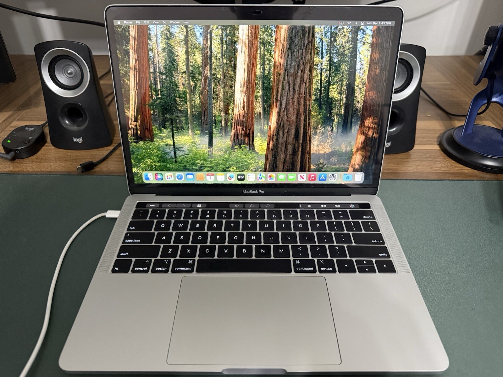 Apple MacBook Pro 13″ 2019 A2159 I5-8257U@1.4GHZ 8GB RAM 128GB SSD Sequoia