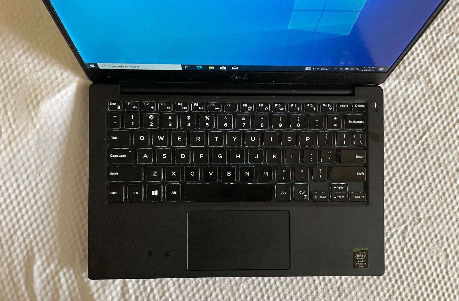 Dell XPS 13 9343 13.3″ i5-5300U@2.3GHz, 8GB RAM, 256GB Win 10 Pro