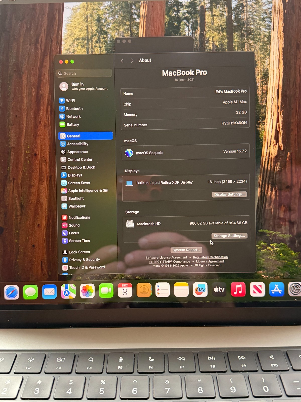 Excellent Cond. Apple MacBook Pro M1 Max, 1TB SSD, 32GB RAM, 16″ Laptop Silver