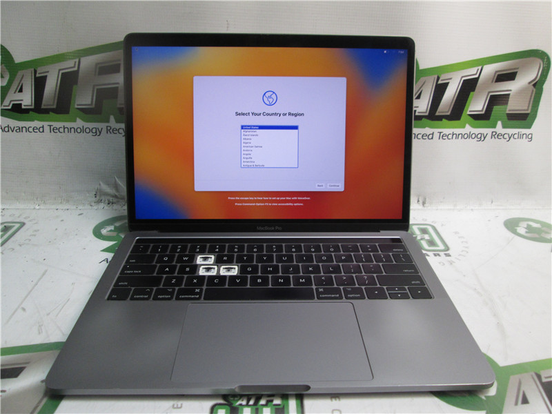 Apple MacBook Pro A1706 Laptop i5-7267U 3.10GHz 8GB RAM 256GB SSD macOS