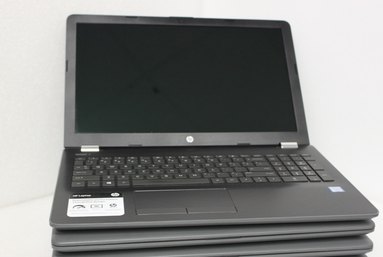 HP 15-BS192OD | INTEL CORE I7-8550U 1.80GHz  256GB  8GB No Battery w/Adapter