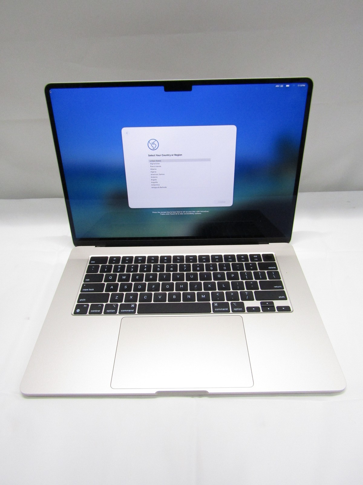 Apple MacBook Air 2023 A2941 Tahoe 3.49GHz M2 8GB RAM 256GB 15.3″ Starlight C