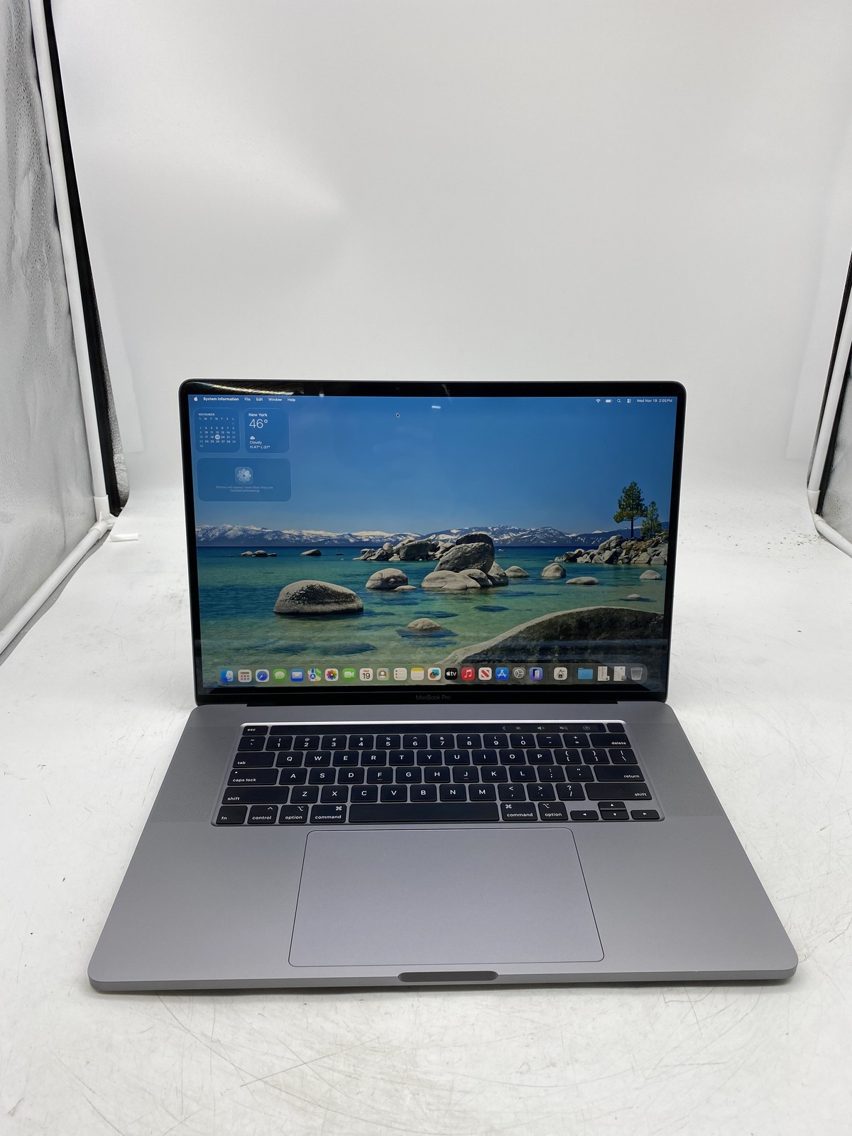 Apple MacBook Pro 2019 16″ Core i7 9750H 2.6GHz 16GB RAM 500GB SSD Tahoe
