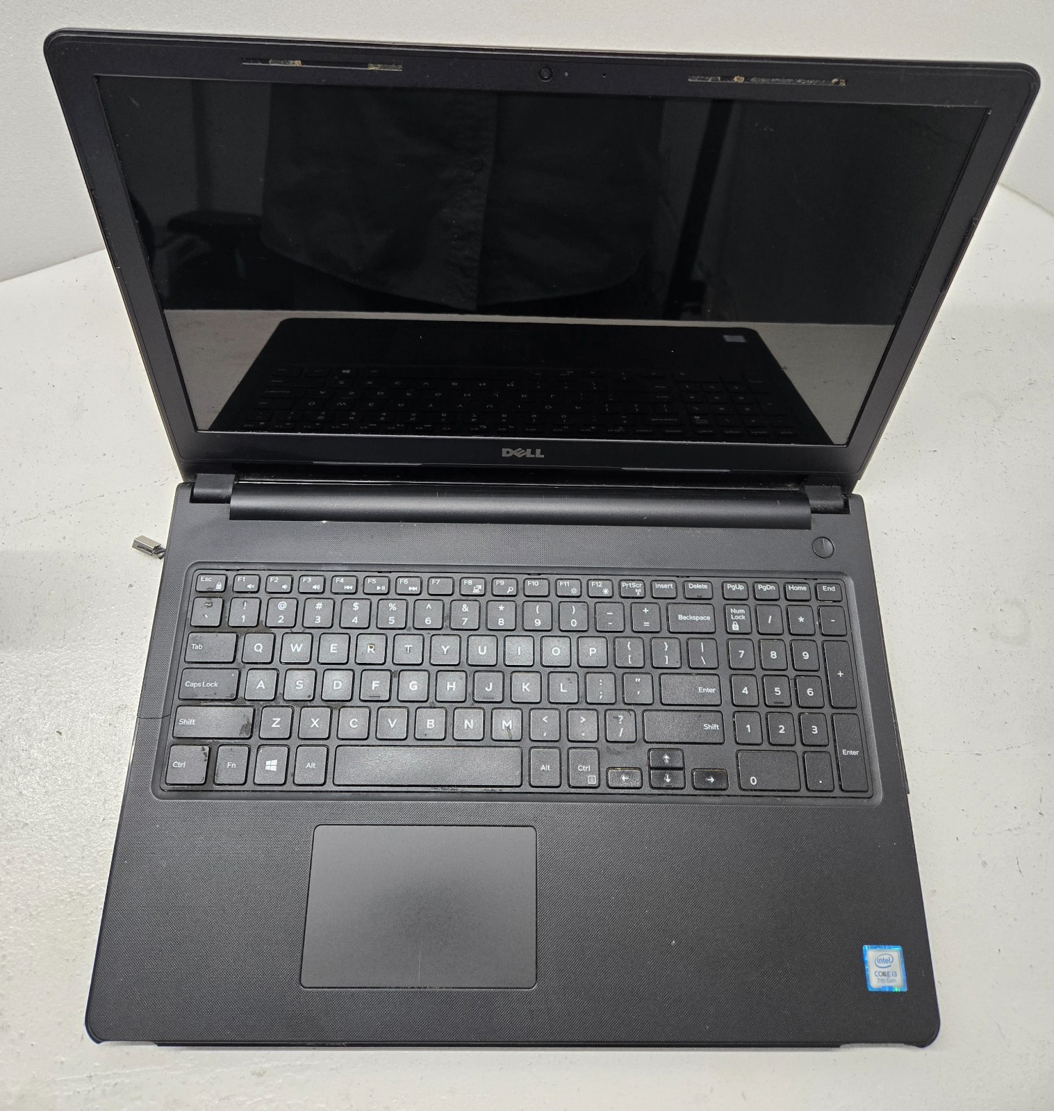 Dell Inspiron 15 3567 i3 7th 8GB RAM NO OS/HDD NO Power (FL)