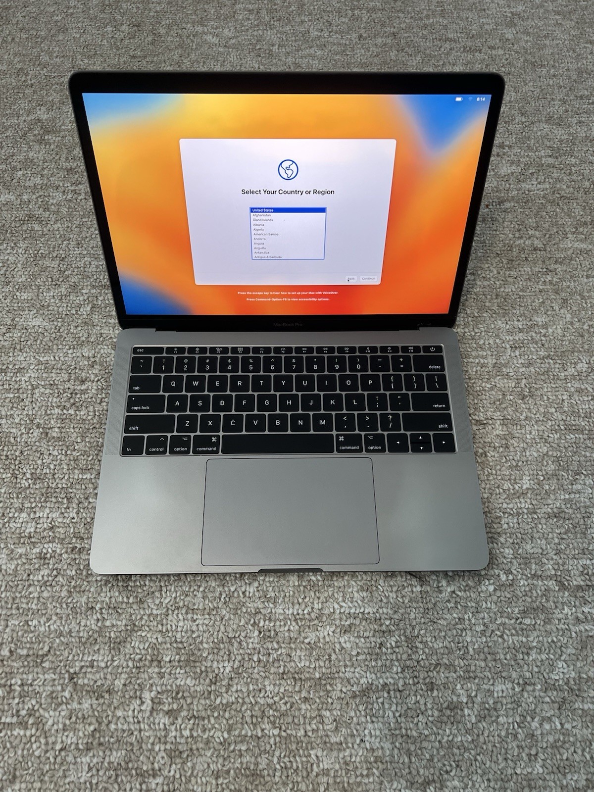 Apple MacBook Pro 13in (128GB SSD, Intel Core i5, 8GB RAM) Laptop – Space Gray