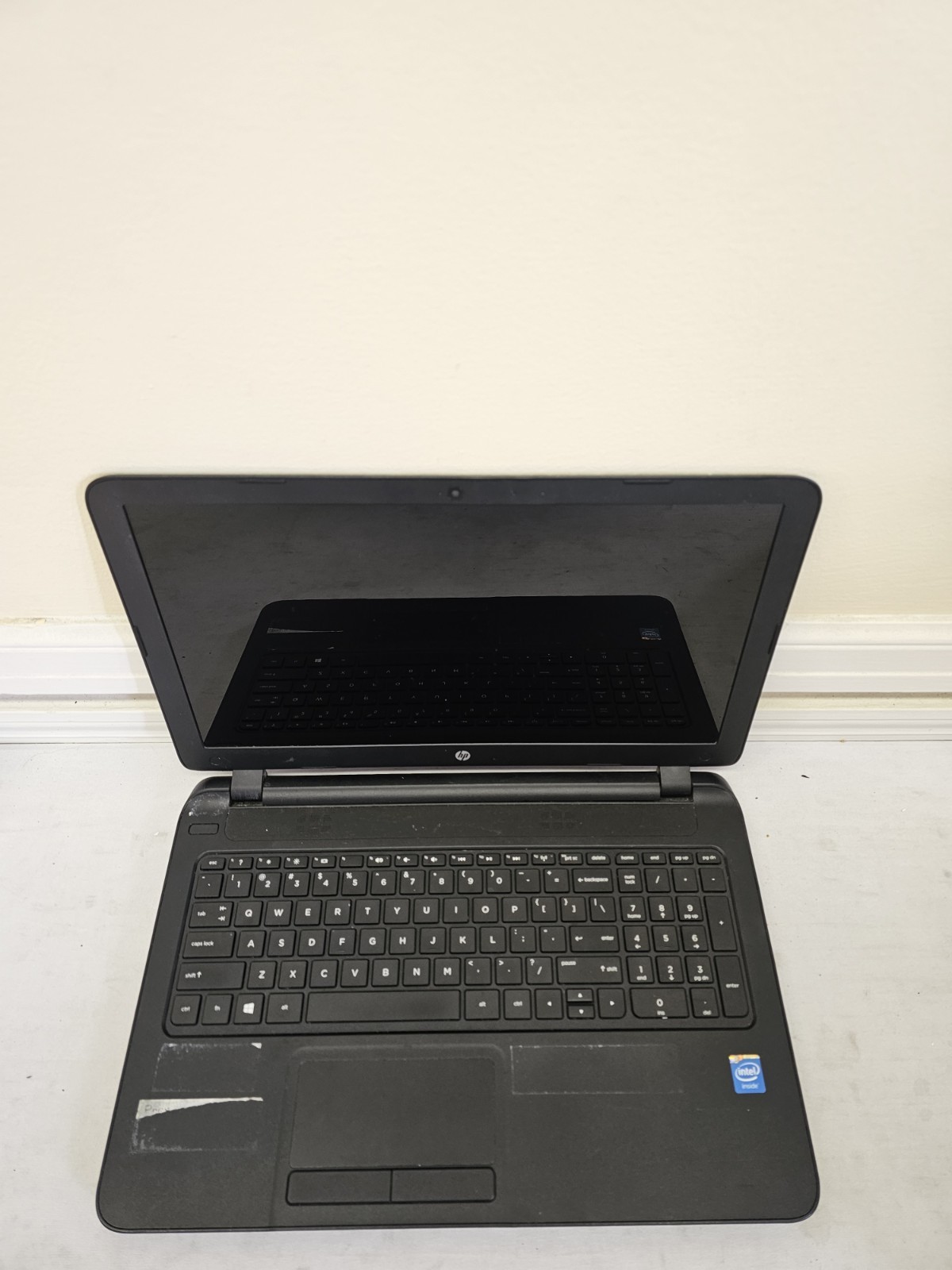 HP Notebook 15 Laptop – Intel Celeron N2830 – 4GB RAM 500GB HDD BAD BATT WIN 10