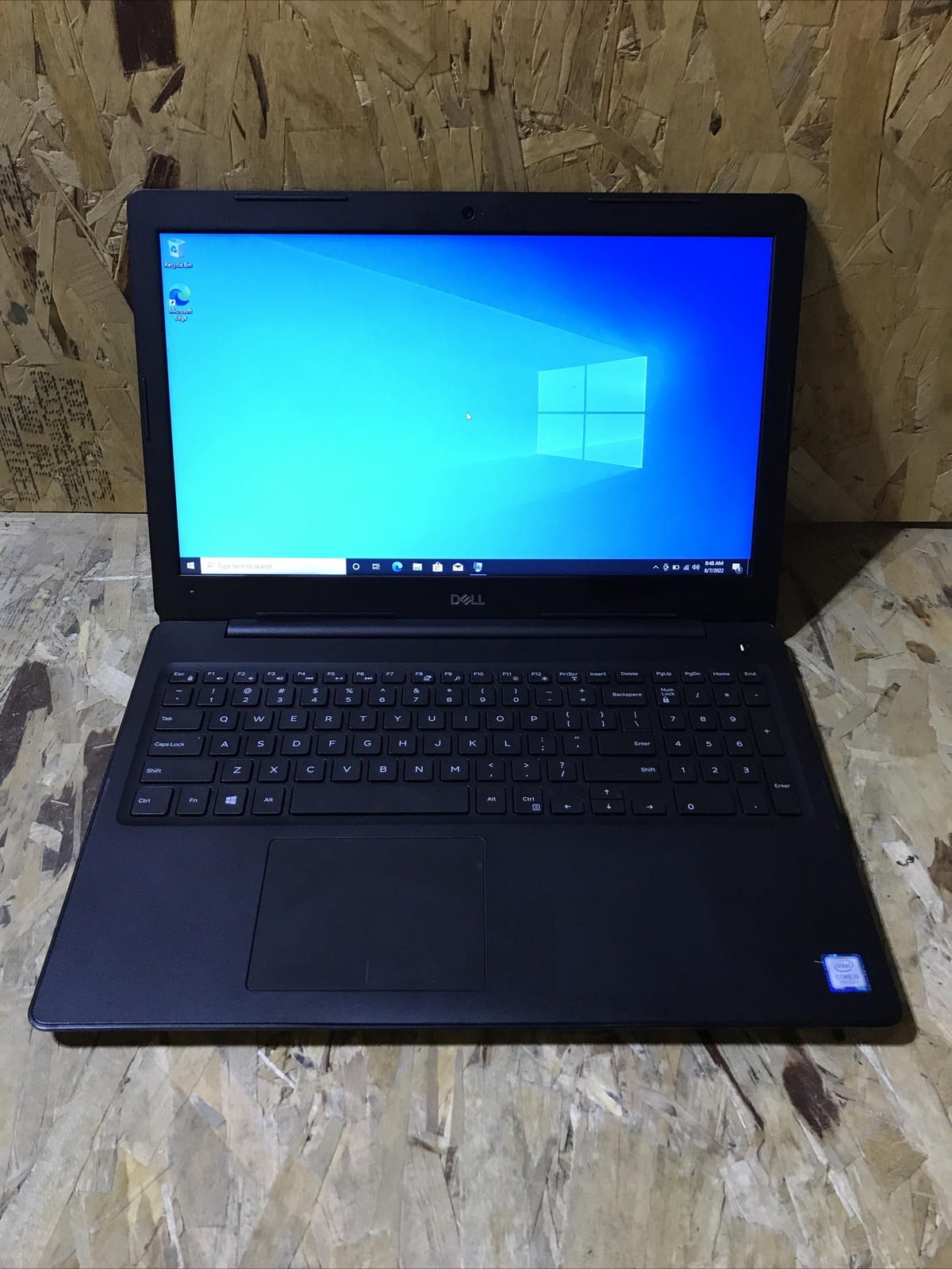 Dell Latitude 3590 Core i3-7130U 2.7 GHz 4 GB 500 GB 15.6″ Win10 A111
