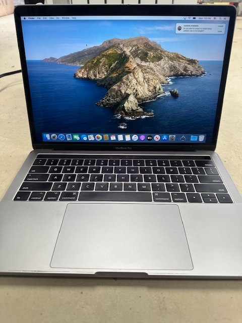 2017 Apple MacBook Pro 13”- Core i7 3.5GHZ – Choose Specs – Touch Bar