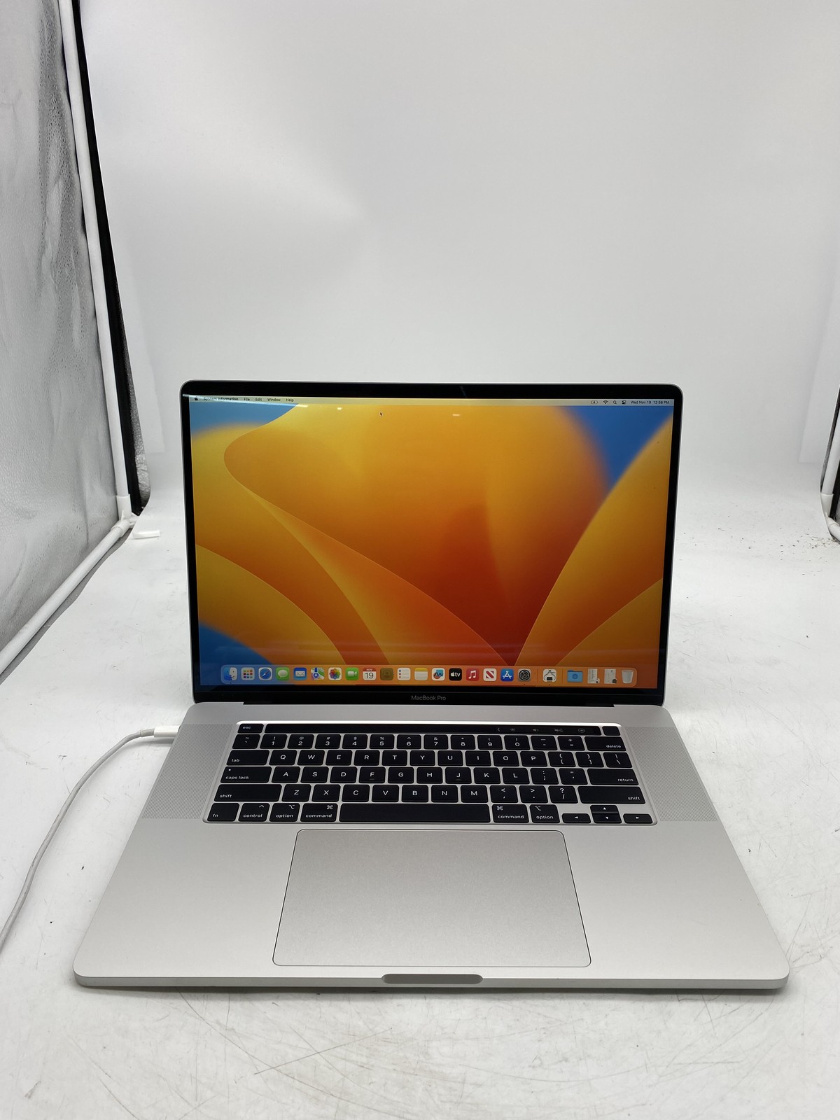 Apple MacBook Pro 2019 16″ Core i7 9750H 2.6GHz 16GB RAM 500GB SSD Ventura