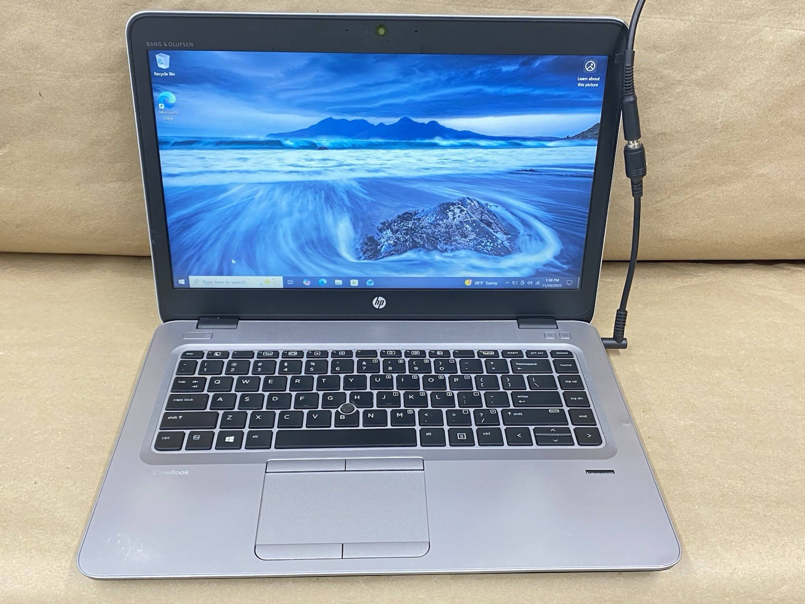 HP 745 G3 – 14″ FHD AMD PRO A12-8800B R7 – 4GB – 128GB SSD Win 10 Pro NO Battery