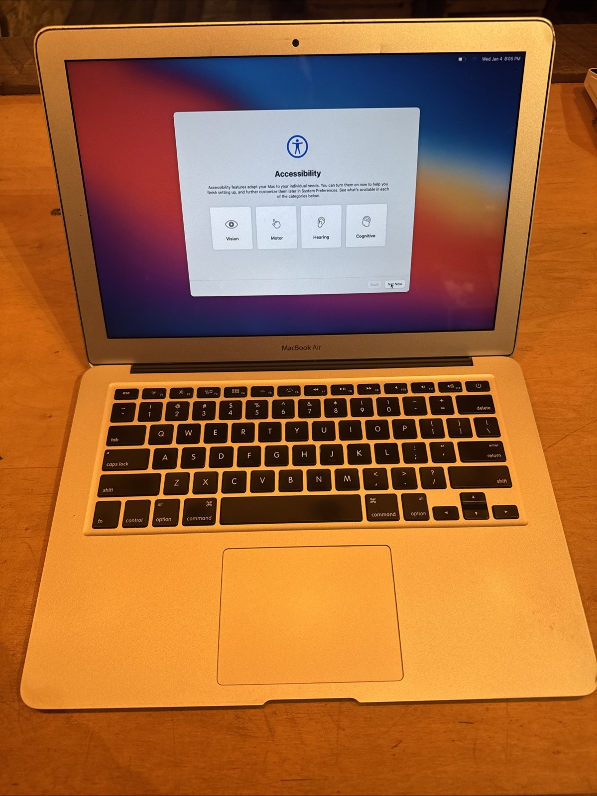 Apple MacBook Air A1466 13.3″ Intel i5 1.6Ghz CPU 4GB 120GB SSD