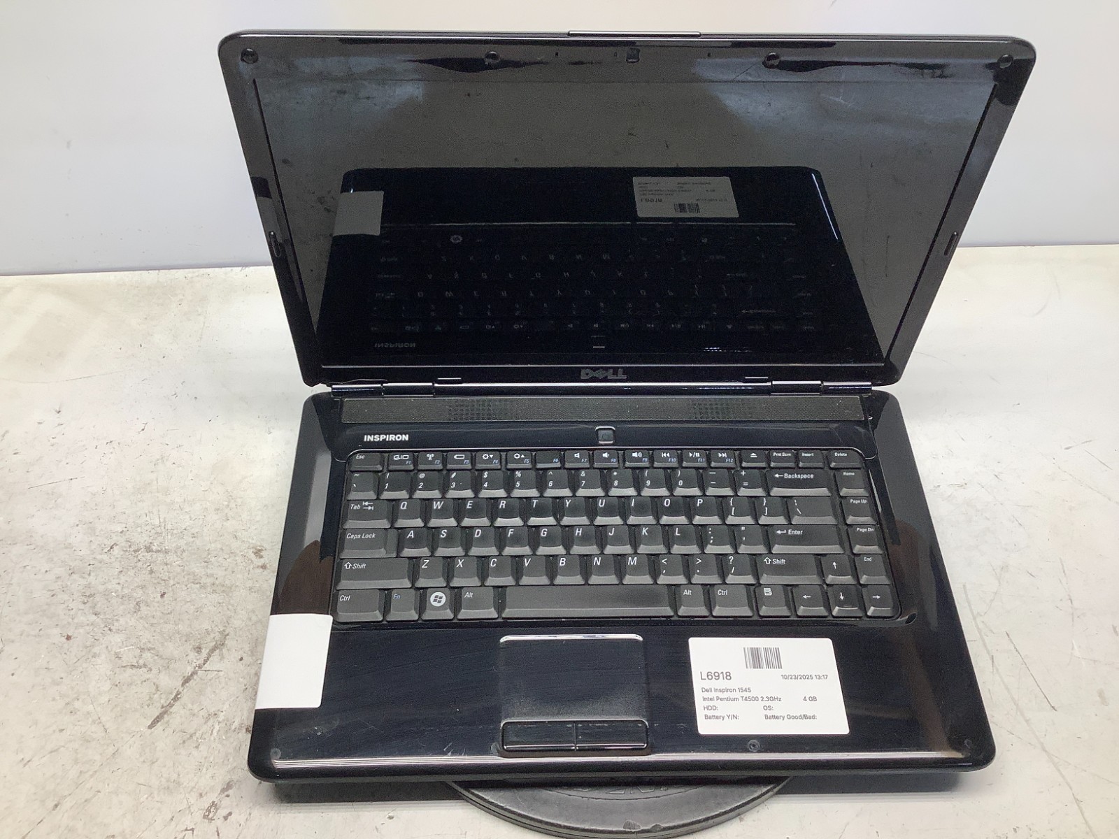 Dell Inspiron 1545 Intel Pentium T4500 2.3GHz 4 GB NO HDD/Battery