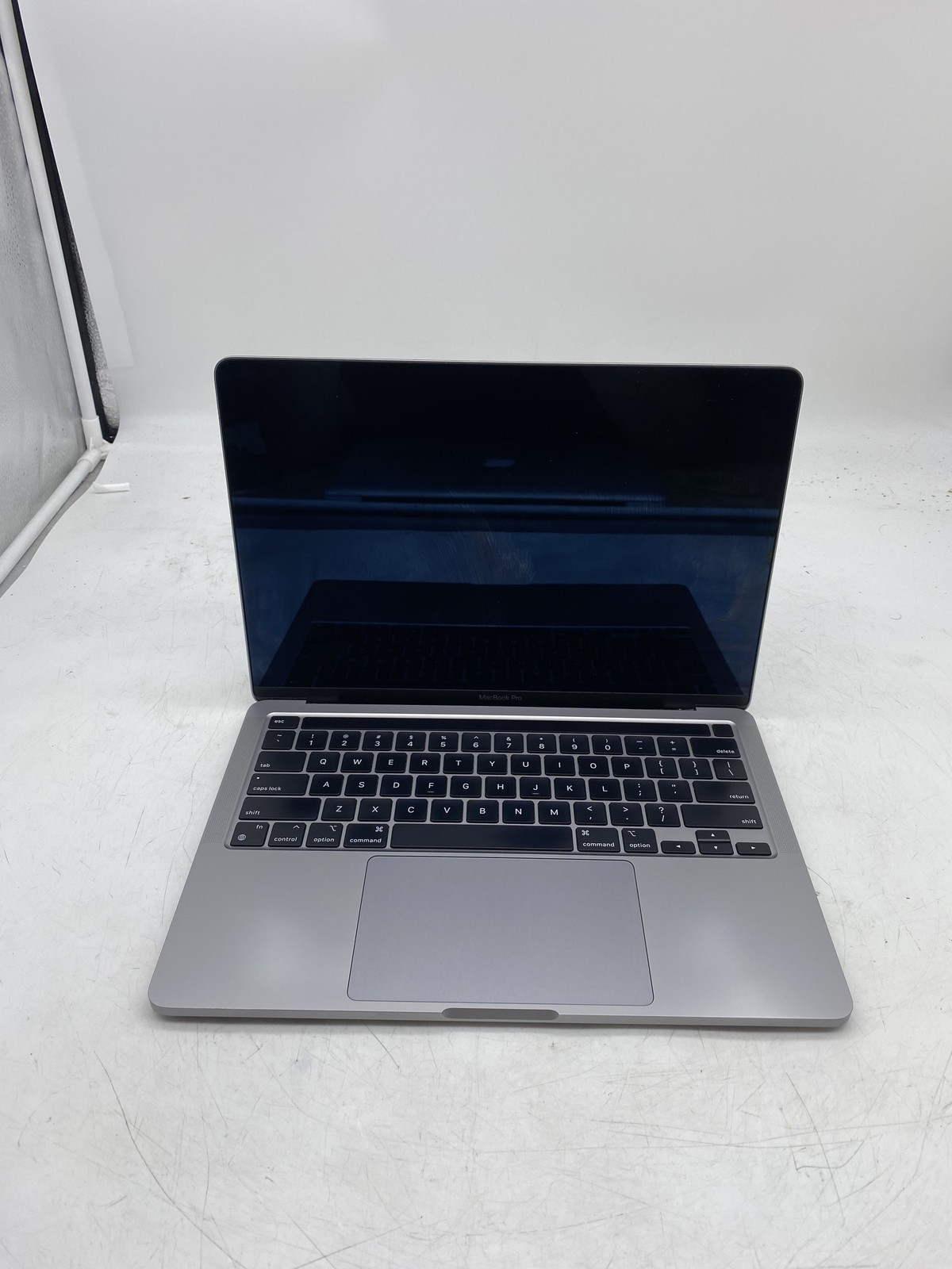 Apple MacBook Pro 13″ M1 2020 8 Core CPU / GPU 16GB RAM 500GB SSD No OS