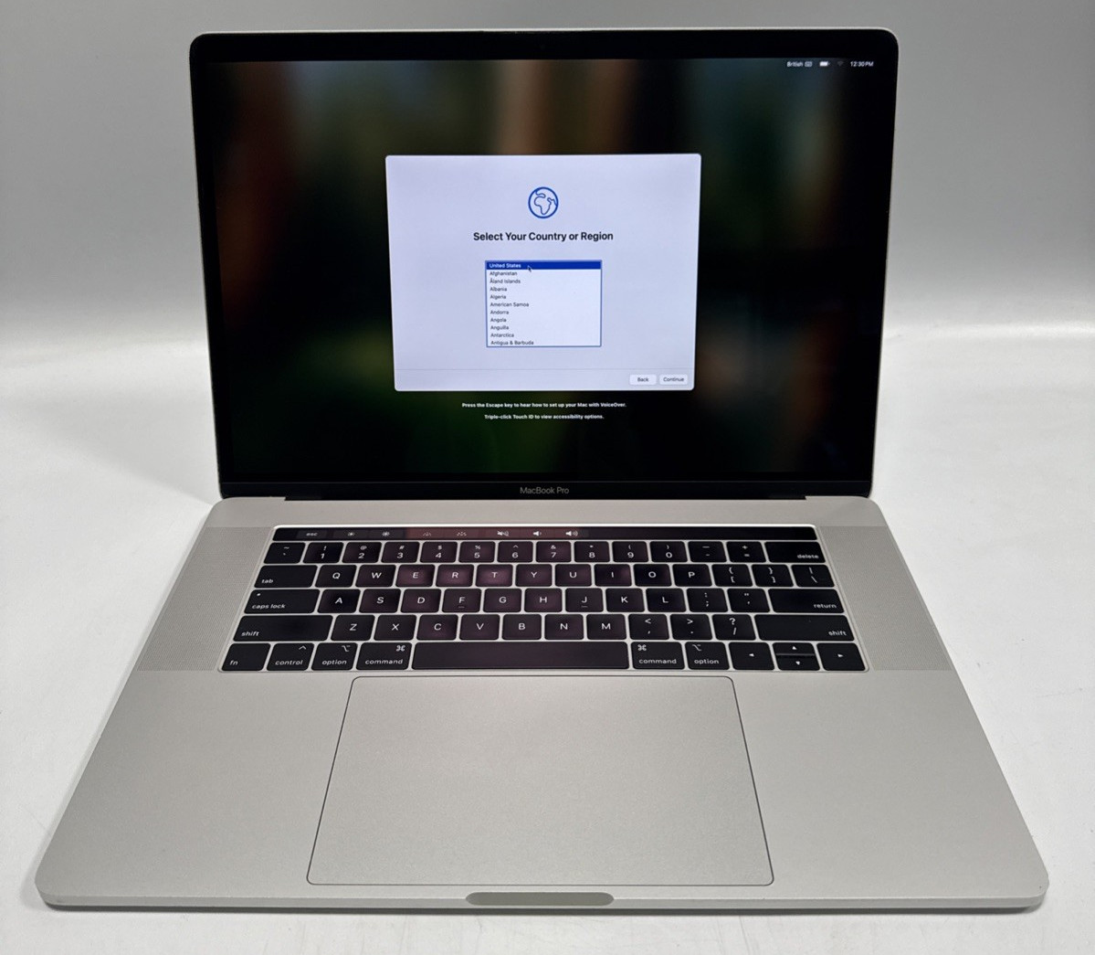 Apple MacBook Pro Retina 16″  2019 Intel i9-9880H @ 2.30GHz 16GB RAM 512GB SSD