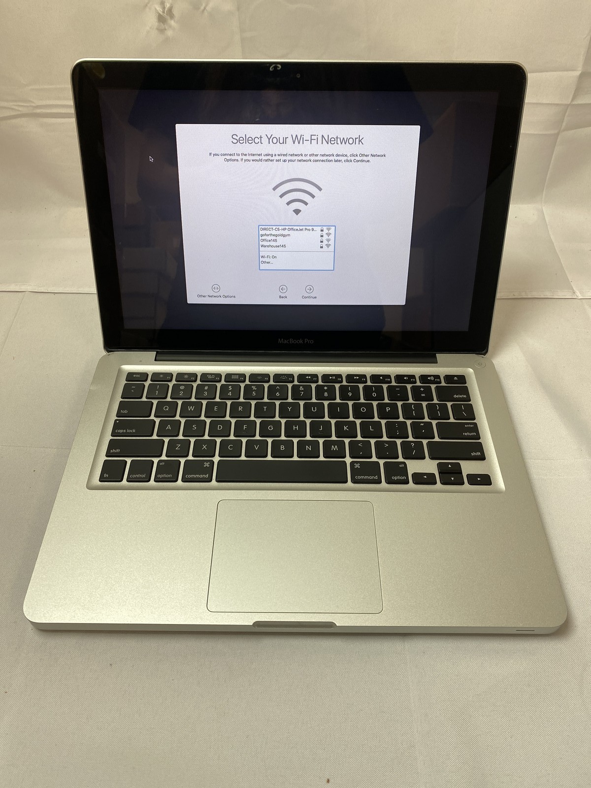 Apple MacBook Pro (E2011) “Core i5″ 13.3” 2.3 GHz 4 GB 1TB HDD Grade C