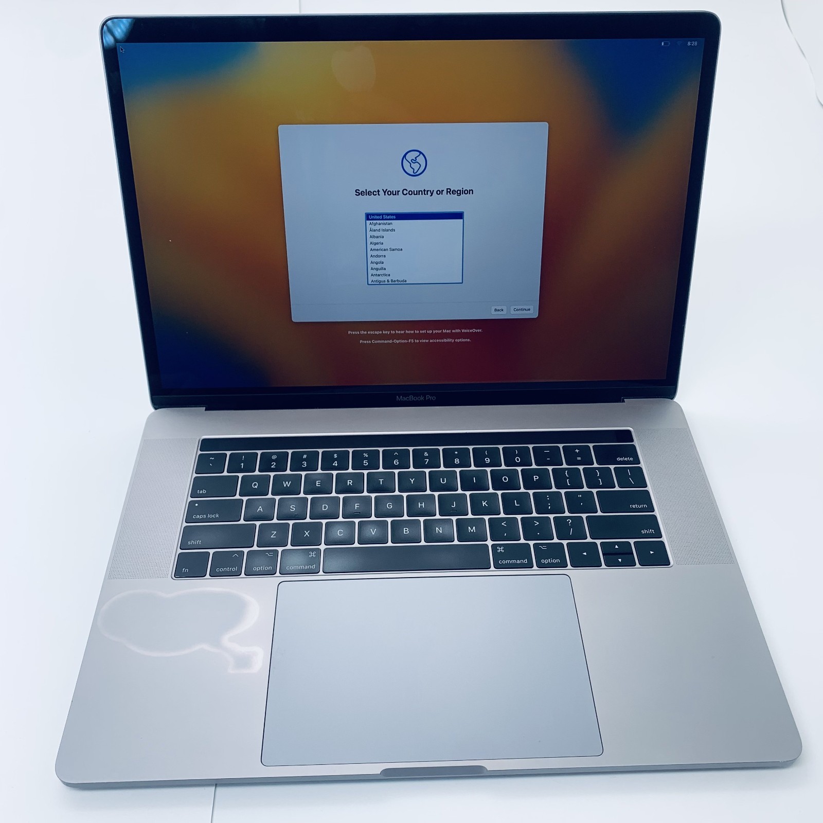 Apple MacBook Pro A1707, i7, 16GB RAM, 1TB SSD, 15in – Space Gray*READ*