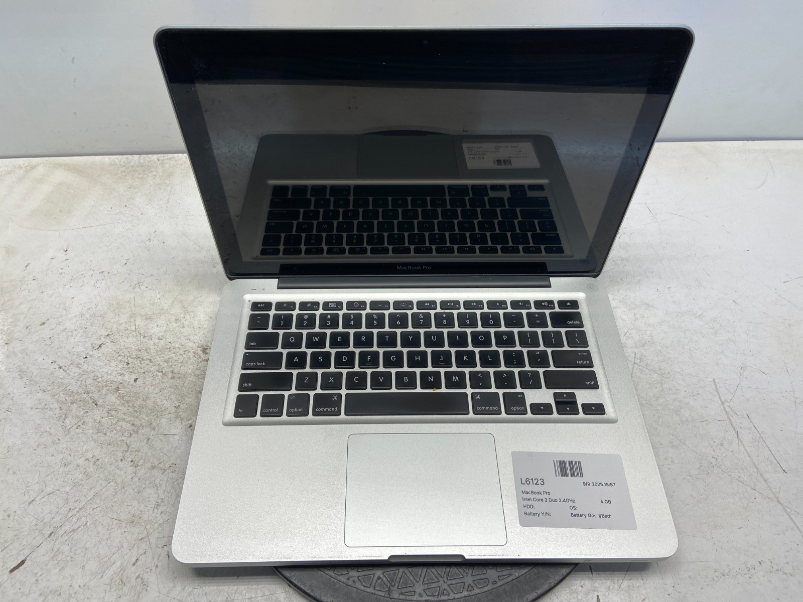 Apple MacBook Pro A1278 Intel Core 2 Duo 2.4GHz 4 GB NO HDD