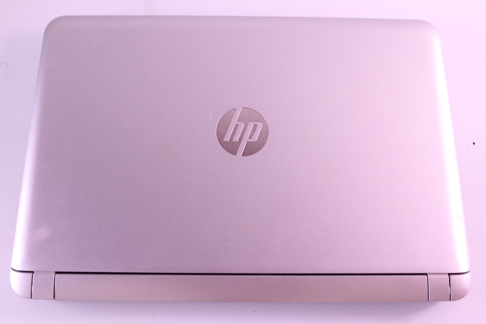 AS-IS HP Pavilion 14-ab167us: I5-5200U 8GB Ram NO HDD AND BATTERY READ
