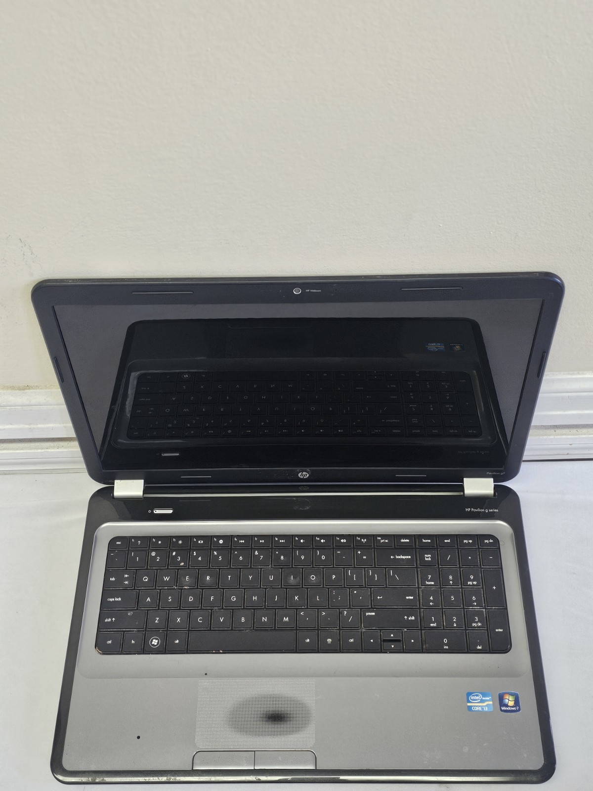 HP Pavilion g7-1260US Laptop – i3-2330M – 4GB RAM – 640GB HDD – BAD BATT Win 10