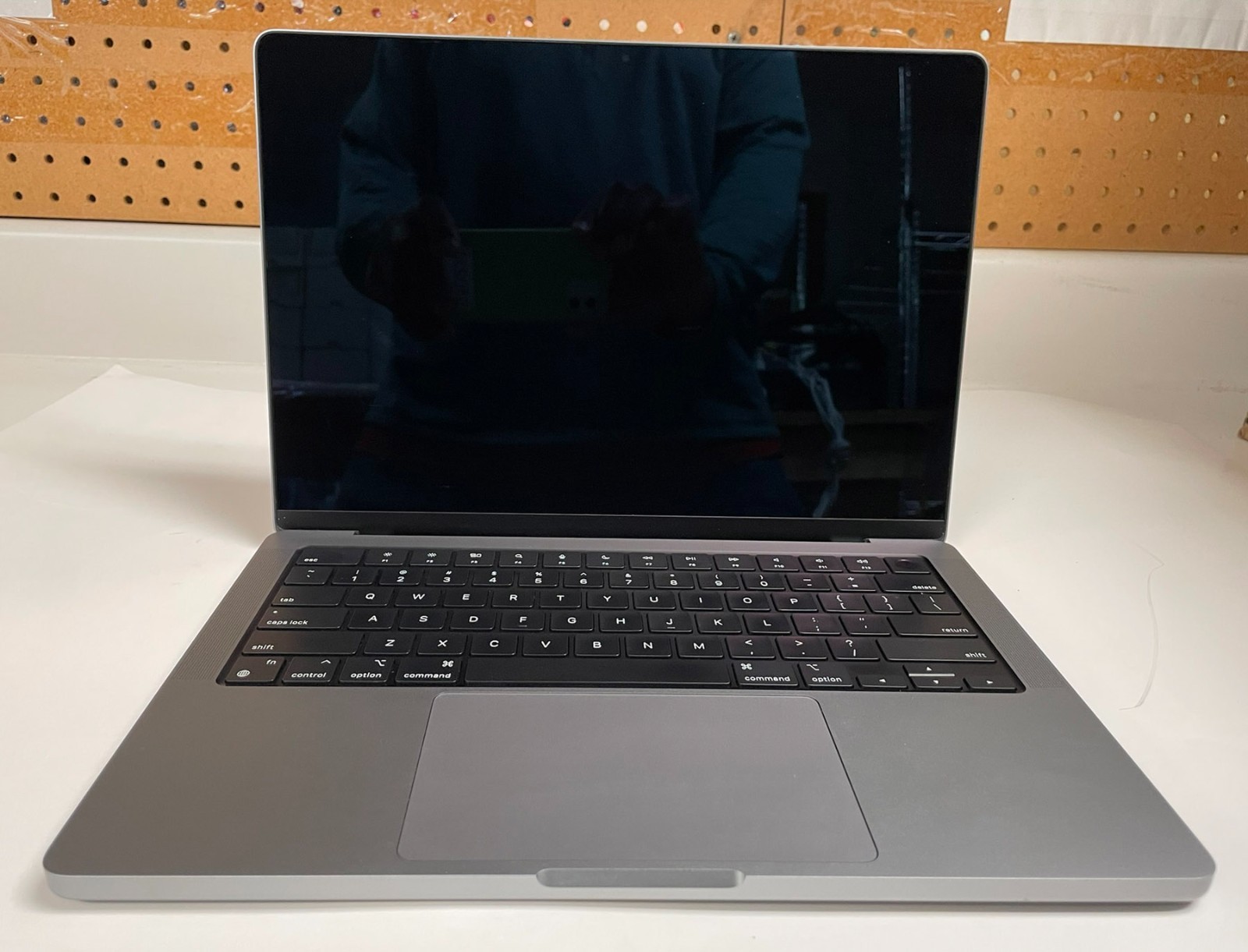 Apple MacBook Pro 14″ 2021 M1 Pro 10-CPU 14-GPU 32GB 512GB Gray | Very Good