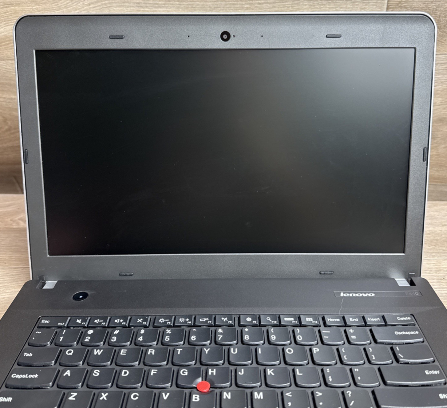 Lenovo Thinkpad E440 i5  (NO CHARGER, HDD & Ram have been removed)