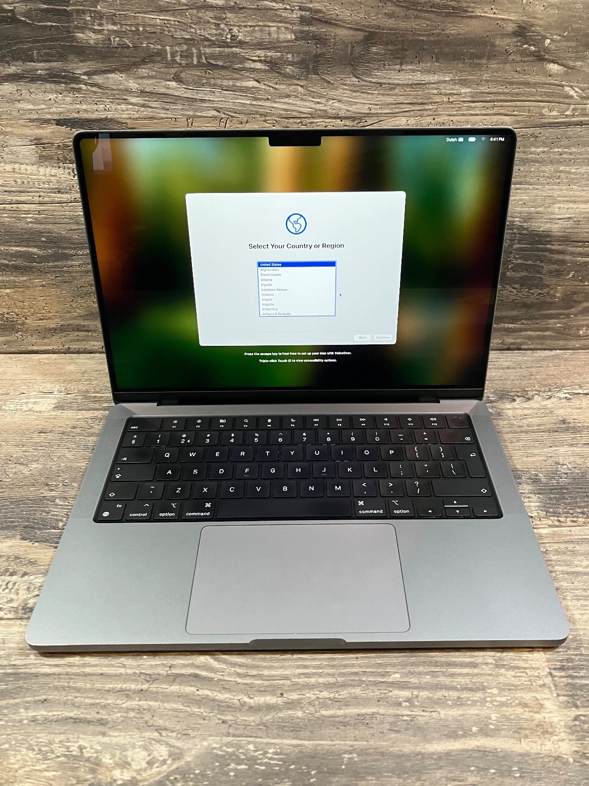 2021 Apple MacBook Pro 14″ | M1 Pro 10 CPU/16 GPU 32GB RAM 1TB | Europe Keyboard