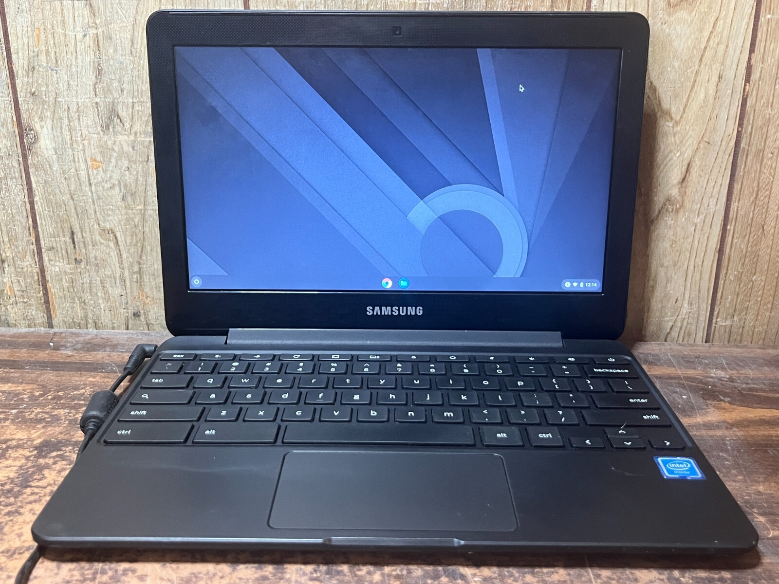 Samsung ChromeBook 11.6″ (16GB eMMC, Intel Celeron N3050, 1.60 GHz, 2GB) Laptop