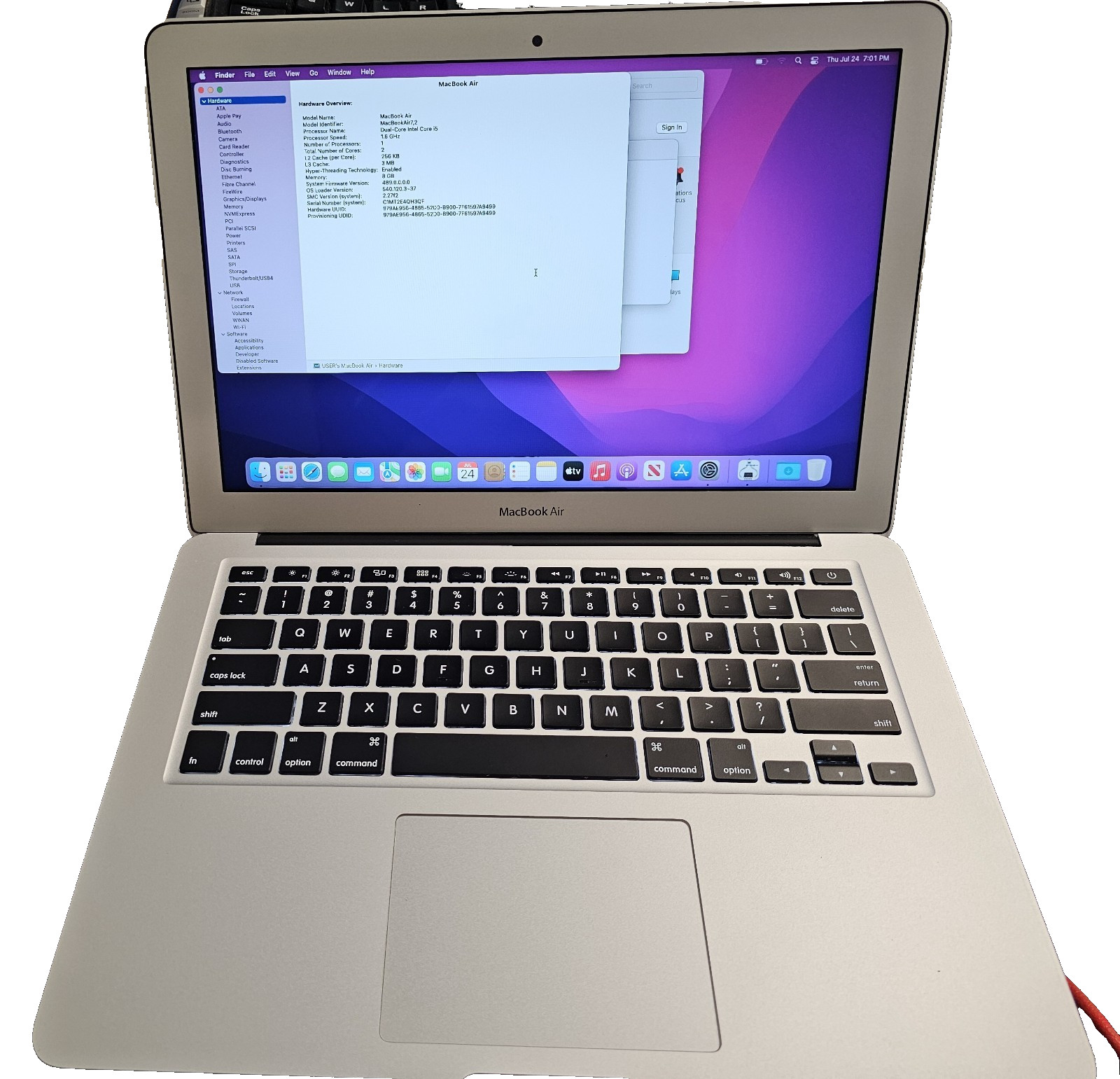 Apple MacBook Air 13.3 in (256GB SSD, Intel Core i5 5th. Gen., 1.6GHz, 8GB RAM)