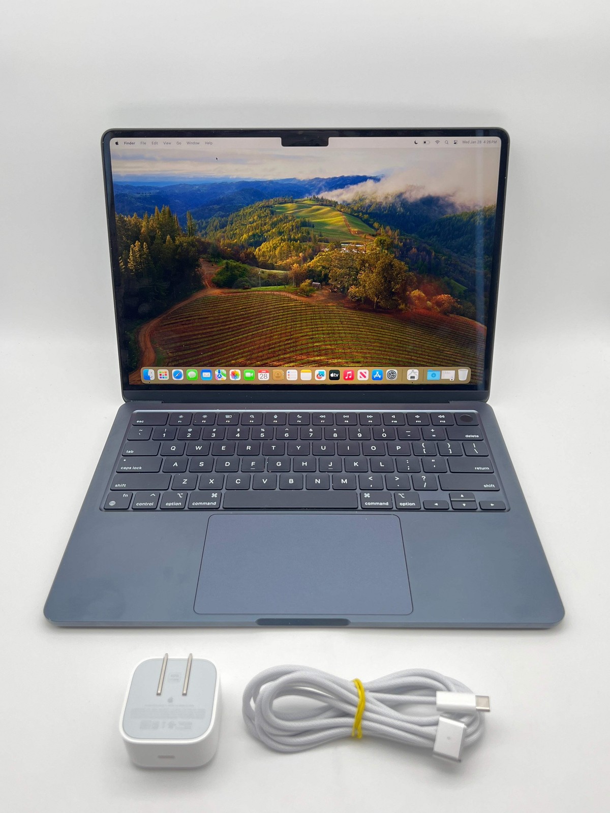 Apple MacBook Air M3 2024 A3113 13.6″ 8GB 512GB Midnight 100% Battery Health