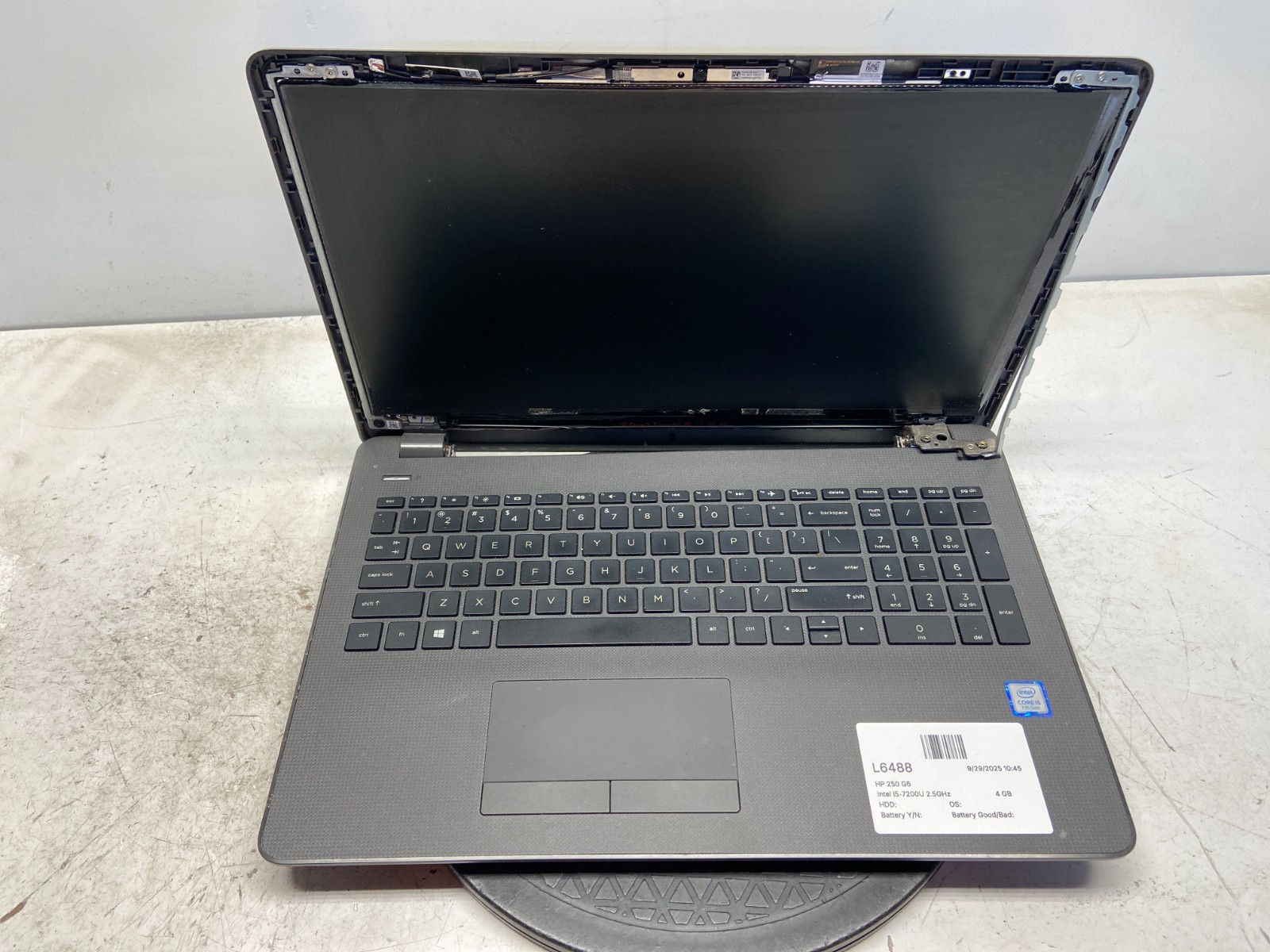 HP 250 G6 Intel i5-7200U 2.5GHz 4 GB NO HDD