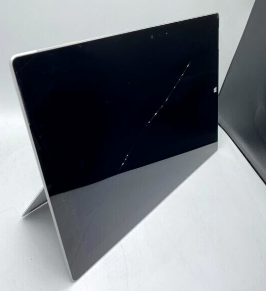 FOR PARTS  Microsoft Surface 3 Intel Atom x7-Z8700 @1.60GHz 4GB RAM 128GB SSD