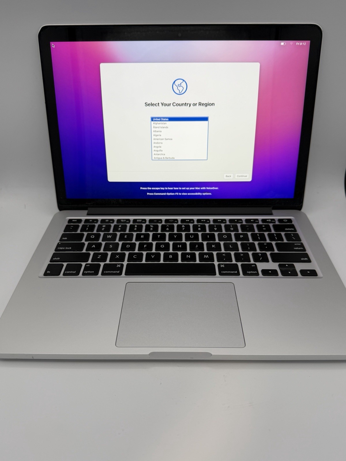 Apple MacBook Pro Retina 13″ A1502 2.7GHz Core i5 8GB RAM 256GB SSD Early 2015