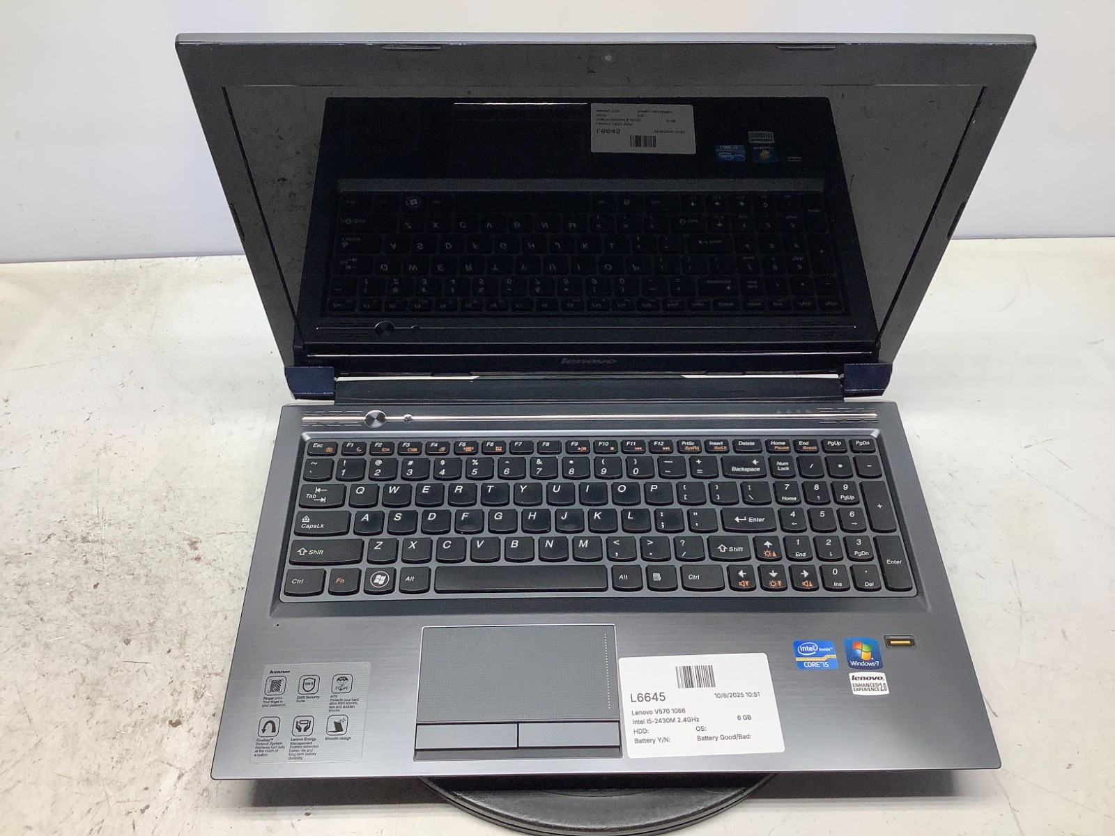 Lenovo V570 1066 Intel i5-2430M 2.4GHz 6 GB NO HDD/Battery