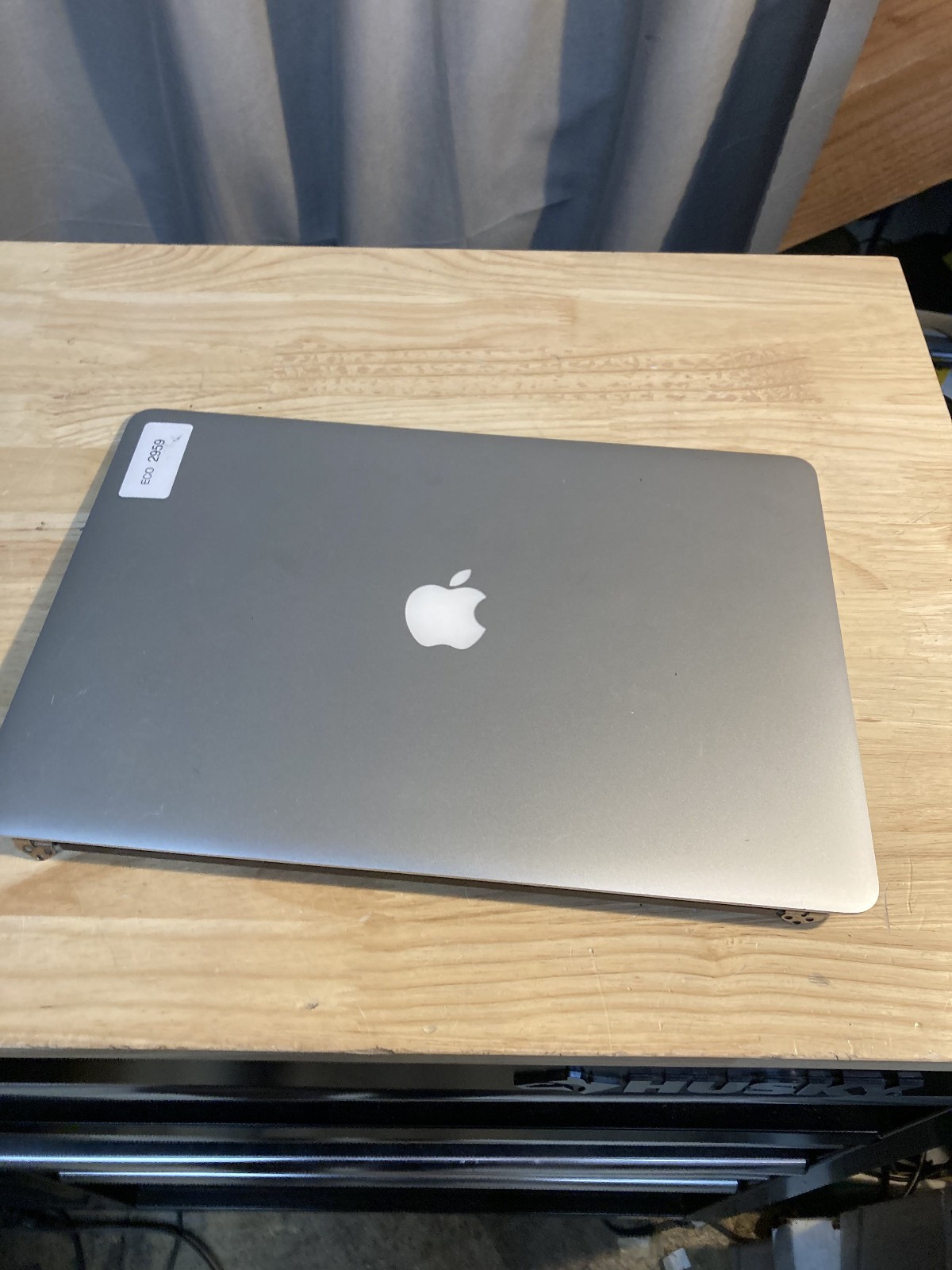 Apple Macbook Pro 15″ Retina A1398 2012 LCD Screen Assembly Silver 661-6529 #B