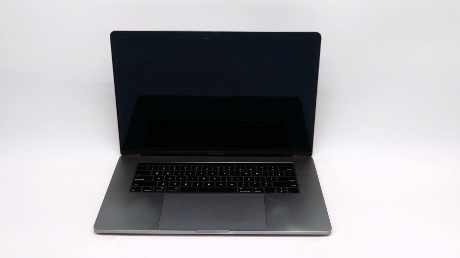 Apple MacBook Pro A1990 15 Core i9 16GB 512GB Gray 2019