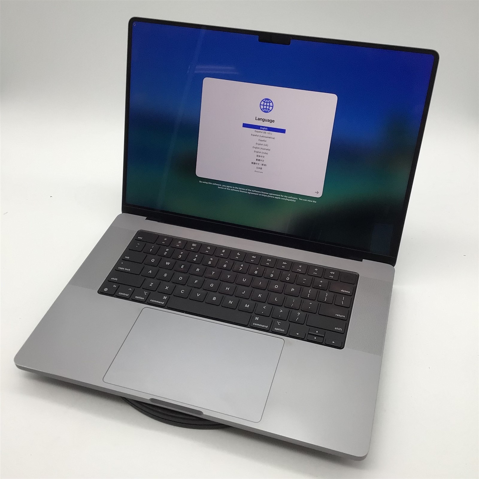 Apple MacBook Pro A2485 M1 Pro/32GB RAM/1TB SSD – MacOS Tahoe
