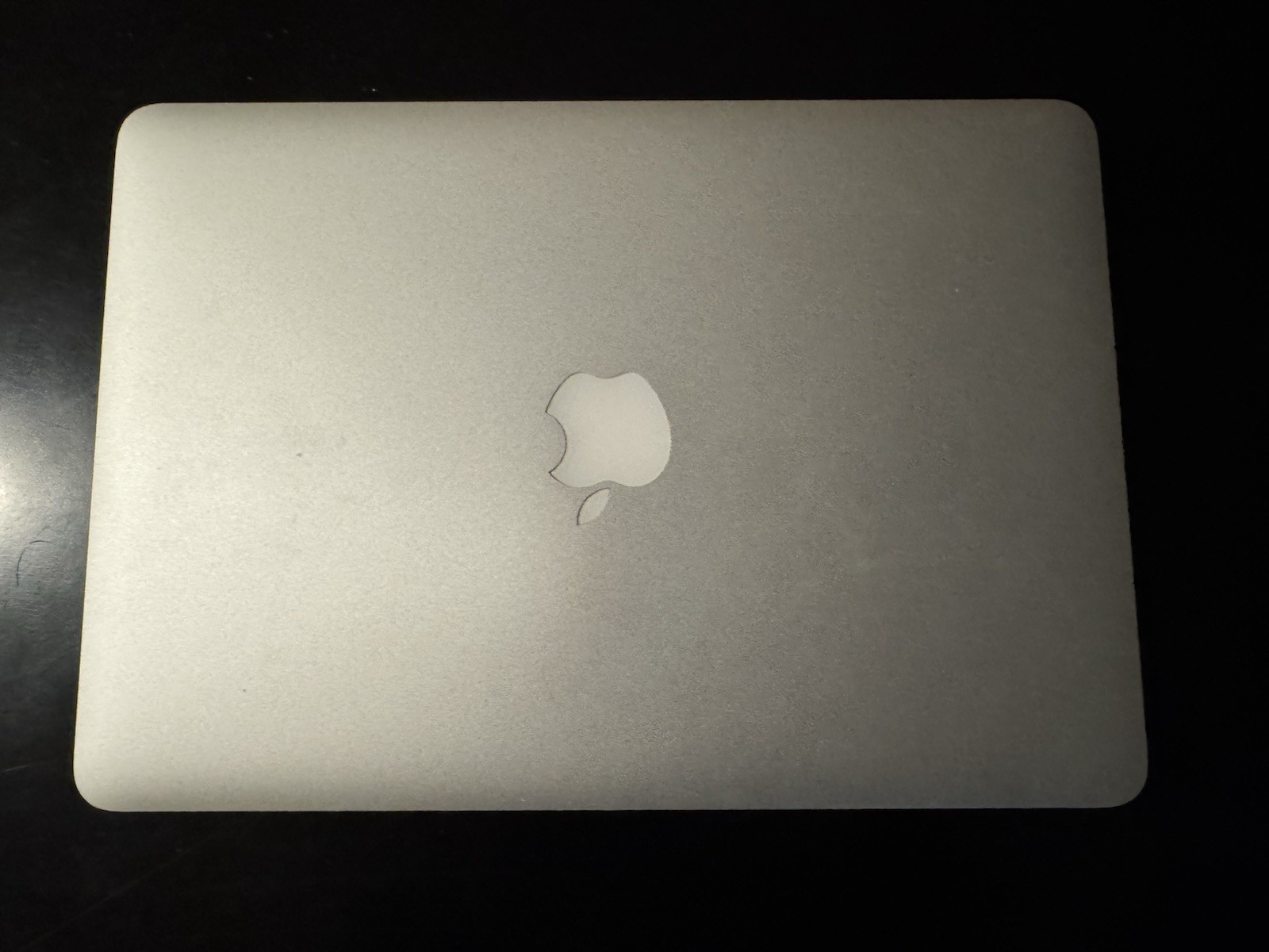 Apple MacBook Pro Retina A1502 13.3” Core i5 8GB 256GB SSD Silver