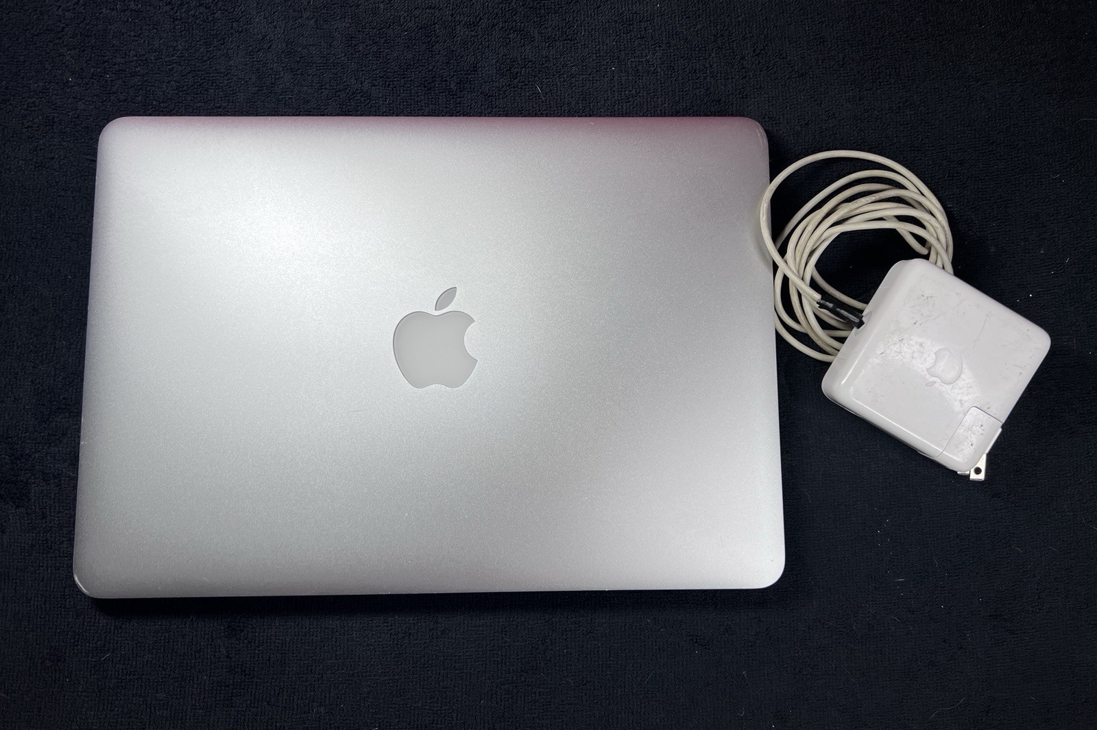 Apple MacBook Pro 13”