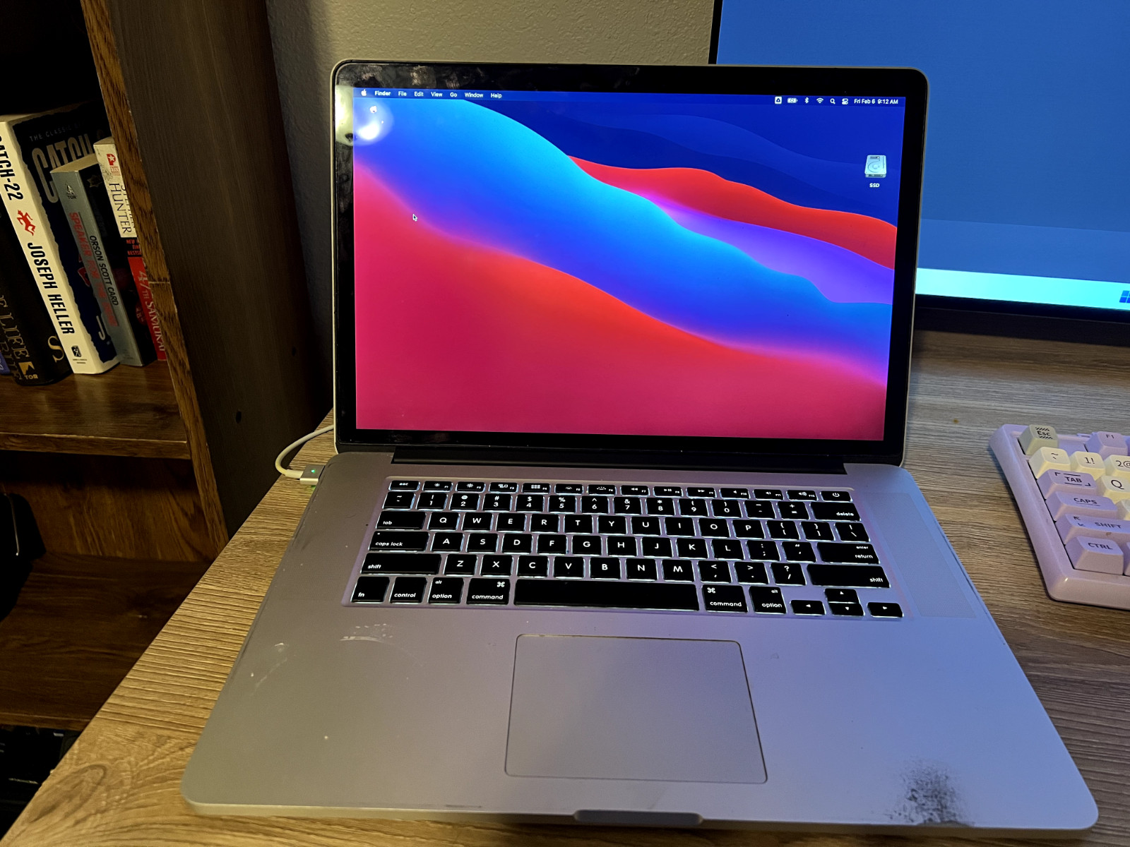Apple MacBook Pro A1398 15.4″ Laptop – ME293LL/A (October, 2013)