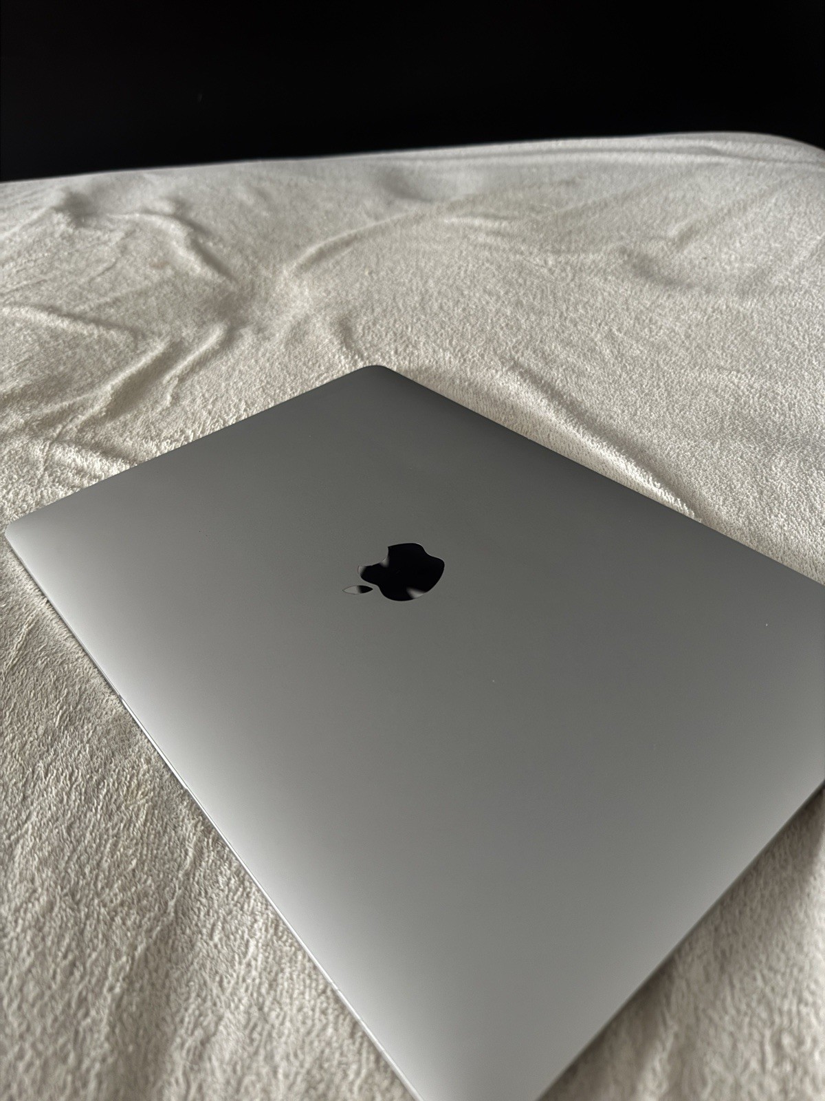 Apple MacBook Pro 13″ M1 (2020, A2338) – 8GB / 512GB