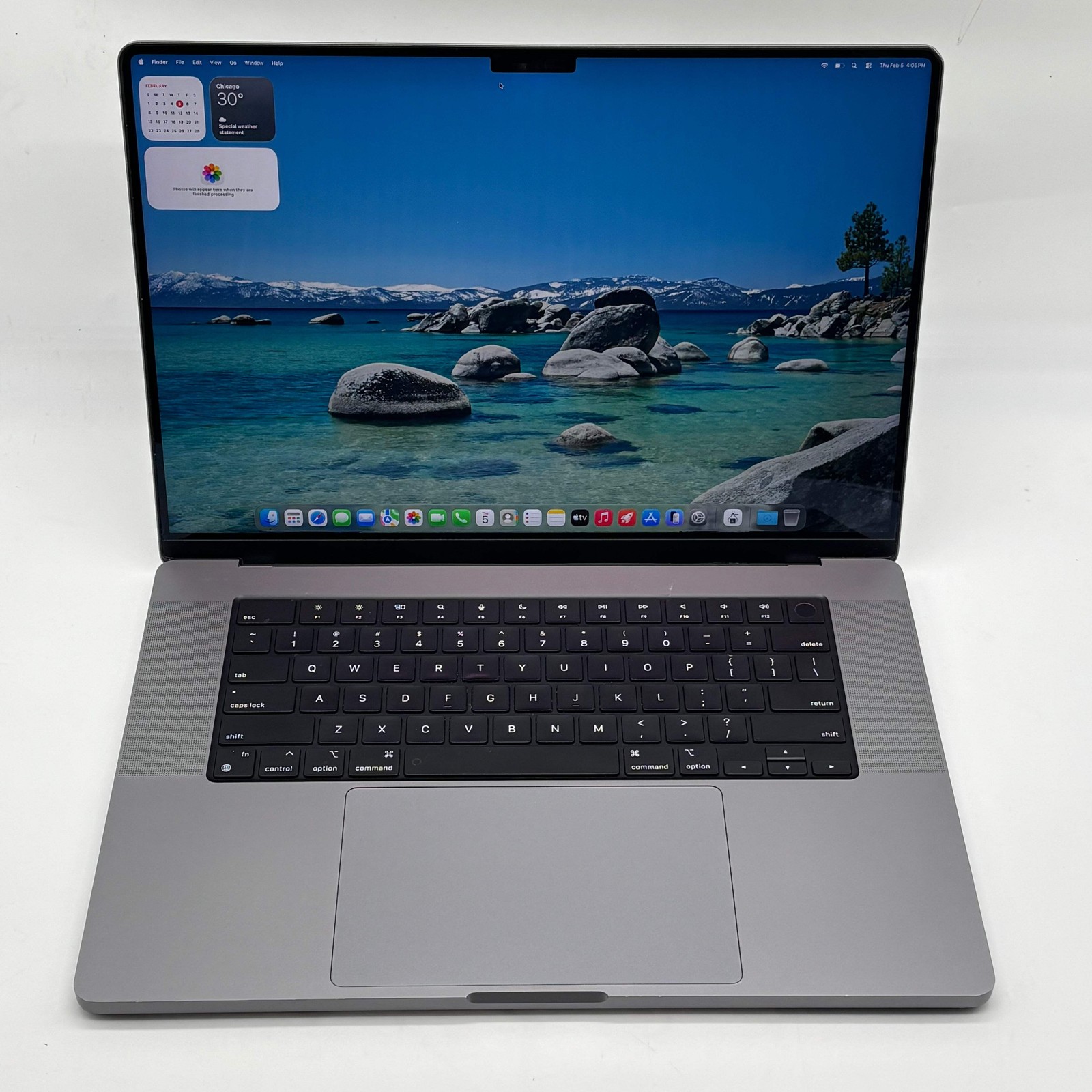 2021 Apple MacBook Pro 16″ M1 Pro 16C GPU 3.2GHz 16GB RAM 512GB SSD A2485